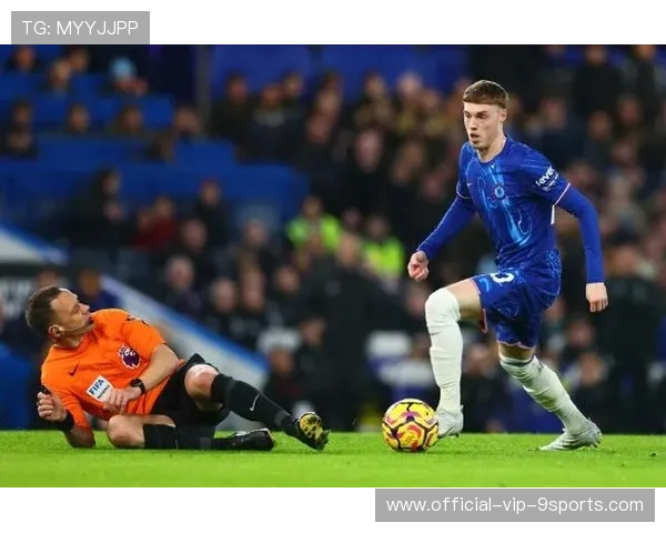 帕尔默主罚点球一蹴而就,切尔西主场1比0险胜西汉姆联 帕尔默主罚点球一蹴而就,切尔西主场1比0险胜西汉姆联